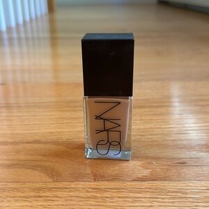 Full bottle NARS light reflecting foundation 1 FL vienna